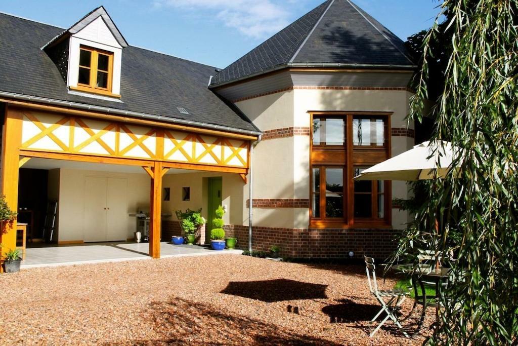 Comme Une Parenthese Au Coeur Des Hortillonnages Amiens Exterior photo